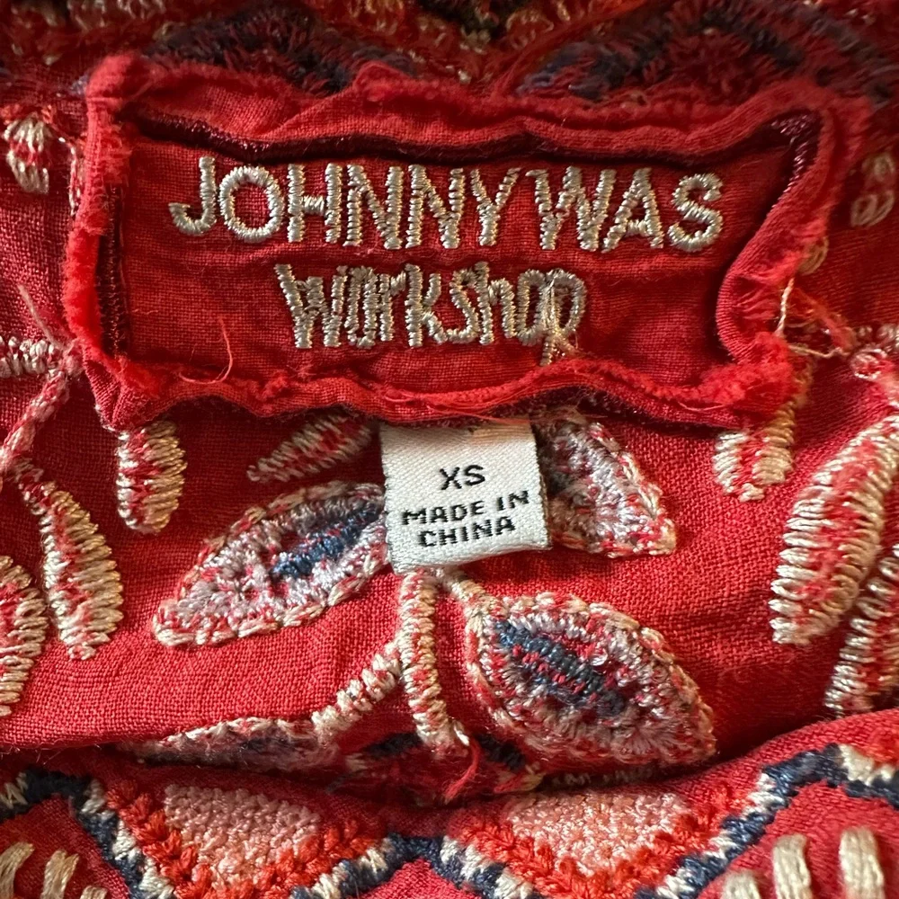 Johnny Was Workshop Red Embroidered Short Sleeve Top-Size XS - Picture 3 of 8